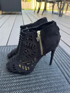 GUESS Black Cutout Suede Peep-Toe Stiletto Booties with Gold Zipper
